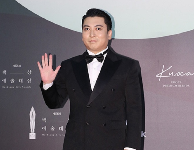 Baeksang 2020,  Quả cầu vàng,  Hyun Bin,  Son Ye Jin ảnh 10 Baeksang 2020,  Qua cau vang,  Hyun Bin,  Son Ye Jin anh 10