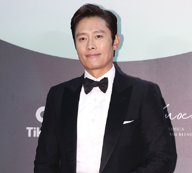 Baeksang 2020,  Quả cầu vàng,  Hyun Bin,  Son Ye Jin ảnh 2 Baeksang 2020,  Qua cau vang,  Hyun Bin,  Son Ye Jin anh 2