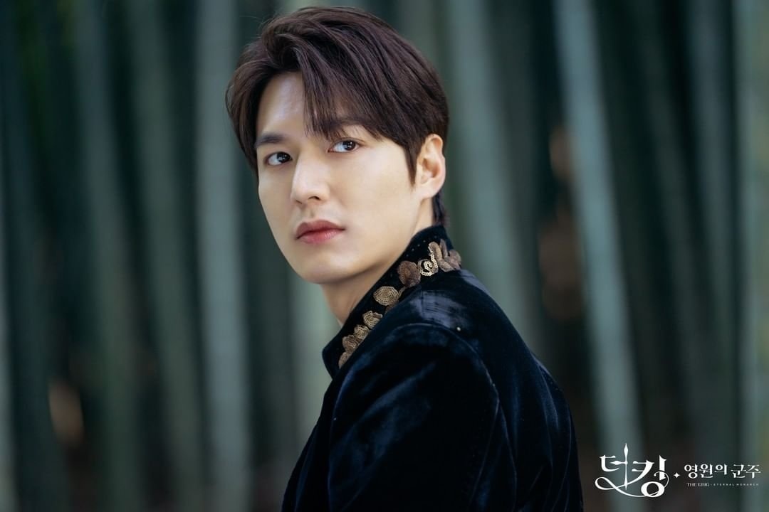 Lee Min Ho,  Quan vuong bat diet,  The gioi hon nhan,  Chuyen doi bac si anh 5