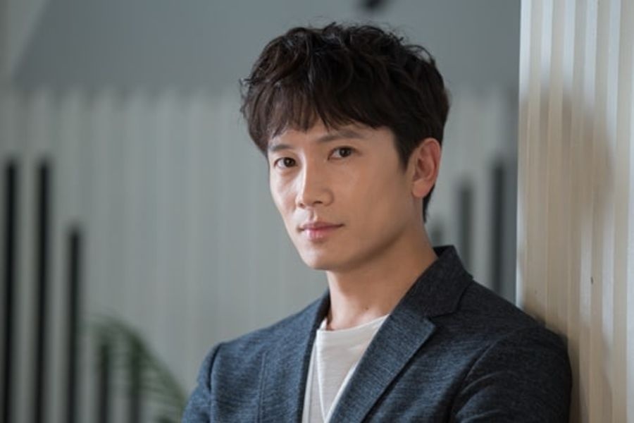 Kim Soo Hyun,  Lee Min Ho,  Park Seo Joon,  Lee Jong Suk anh 7