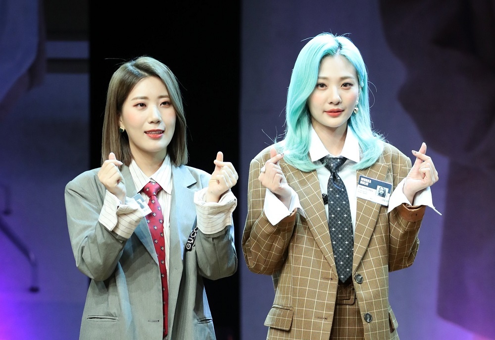 MIna,  Jimin,  AOA,  Momoland,  Yeon Woo anh 4