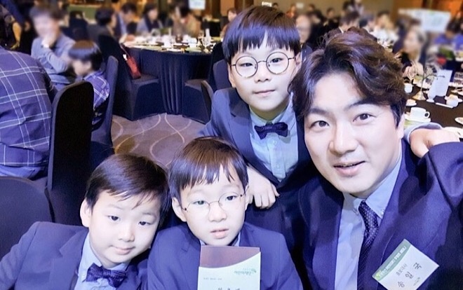 Song Il Gook,  Truyen thuyet Ju Mong anh 4