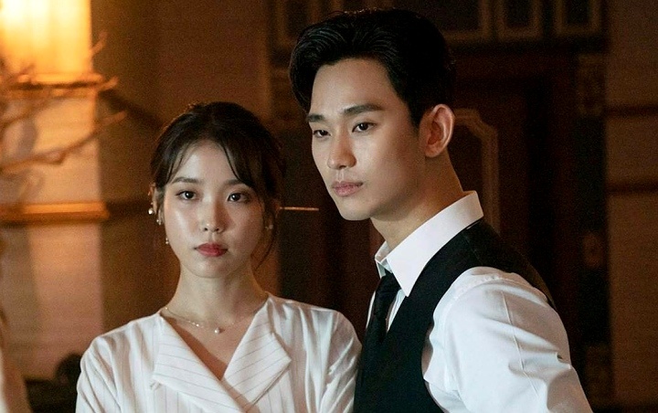 Kim Soo Hyun,  IU,  Suzy,  Nana,  Dara ảnh 2 Kim Soo Hyun,  IU,  Suzy,  Nana,  Dara anh 2