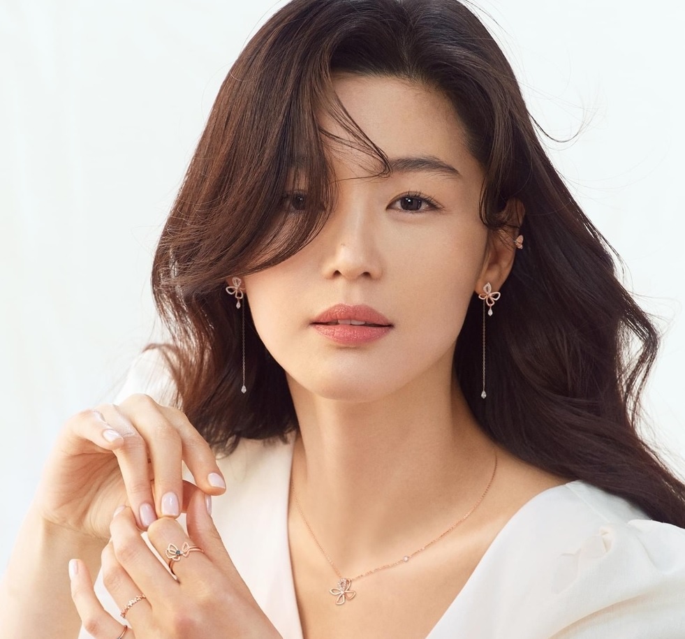 Song Hye Kyo,  Jeon Ji Hyun,  Kim Soo Hyun,  Hyun Bin ảnh 2 Song Hye Kyo,  Jeon Ji Hyun,  Kim Soo Hyun,  Hyun Bin anh 2