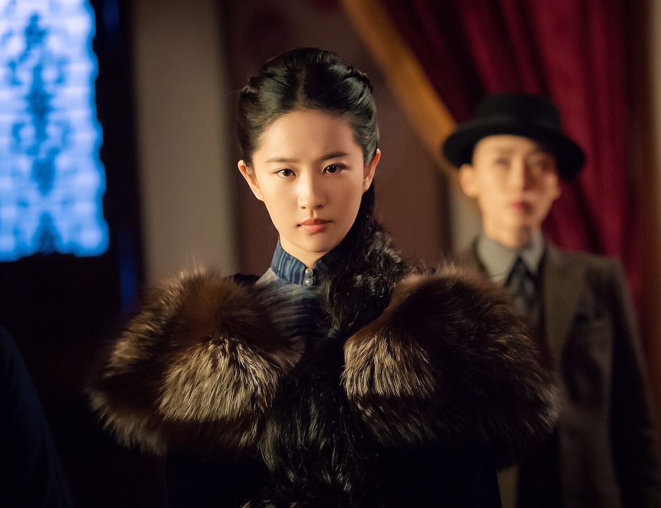 Luu Diec Phi,  Mulan,  Nam Yen Trai but luc anh 4