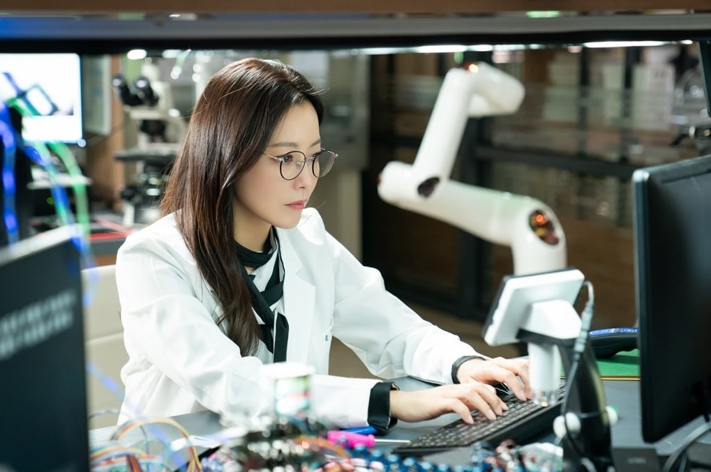 Kim Hee Sun,  Quoc bao nhan sac Han anh 6