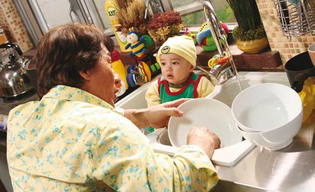 Matthew Medvedev,  Thanh Long anh 5