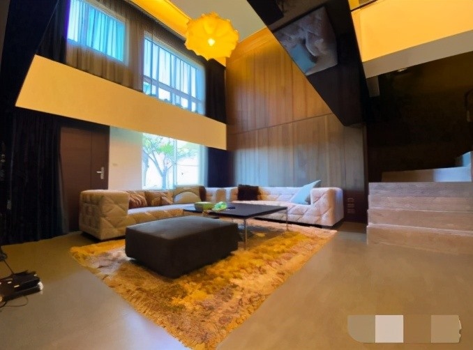 Chau Kiet Luan,  Con Lang anh 2