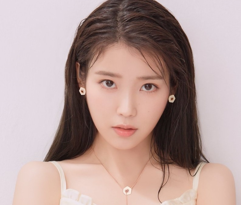 IU,  Lee Ji Eun anh 1