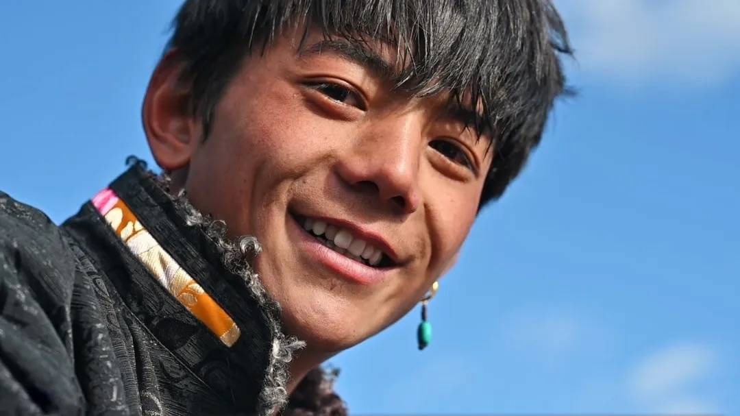 Trat Tay Dinh Chan,  TikTok anh 4