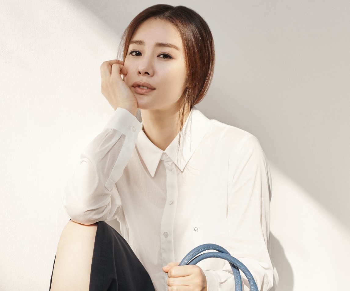 Kim Hyun Joo, Giay thuy tinh, So Ji Sub anh 4