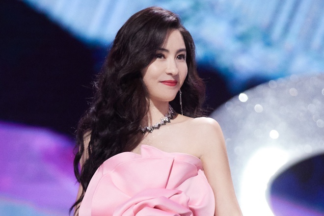 Chung Han Dong,  Truong Ba Chi anh 4