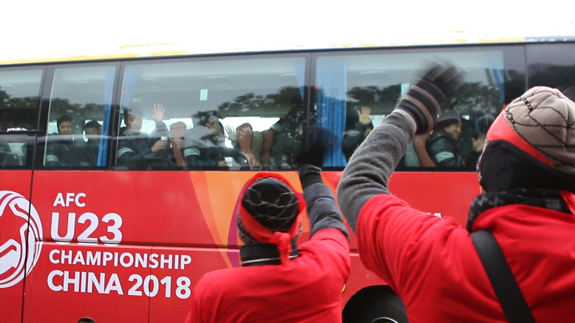 Khong khi truoc tran chung ket U23 chau A tai Thuong Chau hinh anh