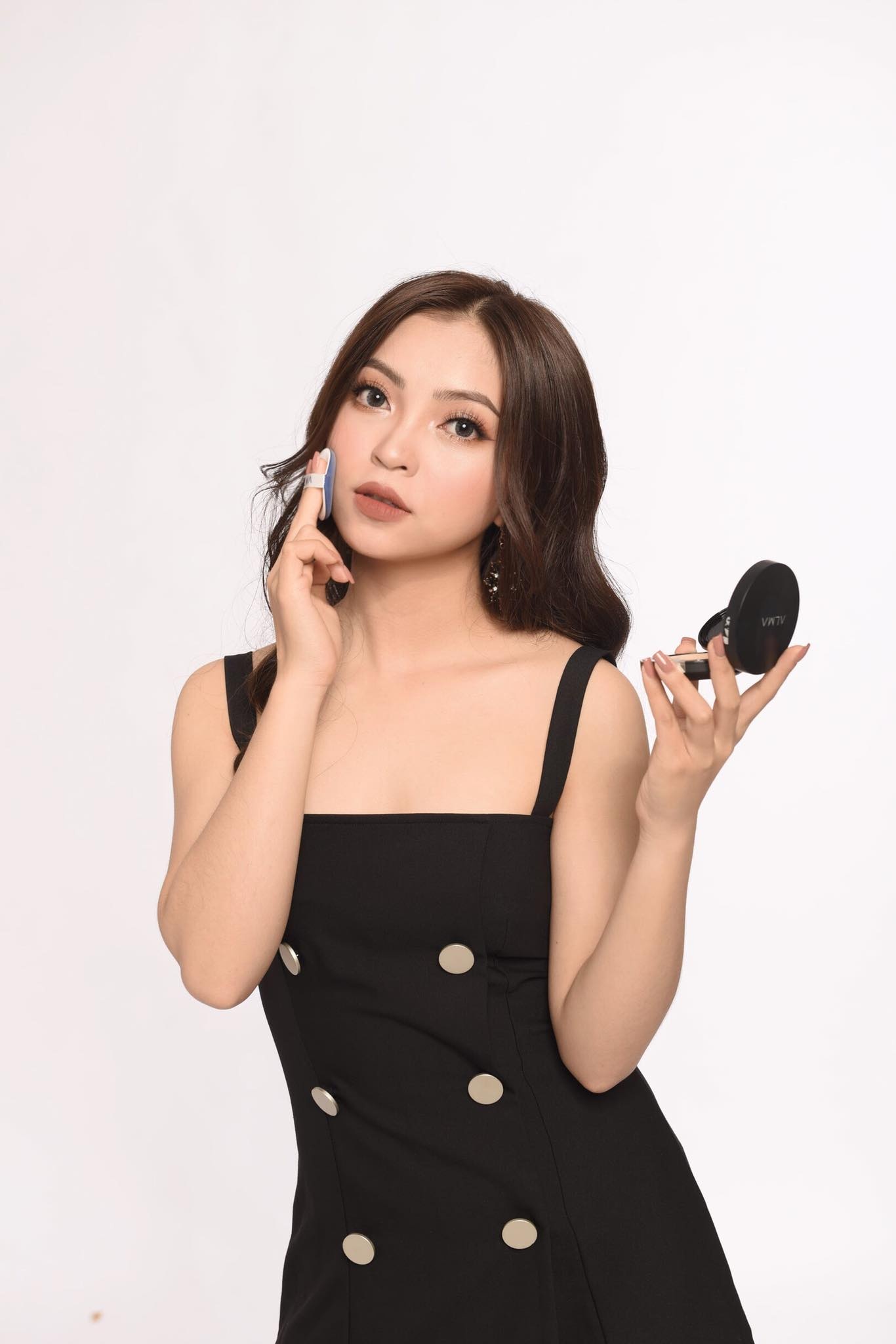 ban gai cau thu u23 Viet Nam anh 3