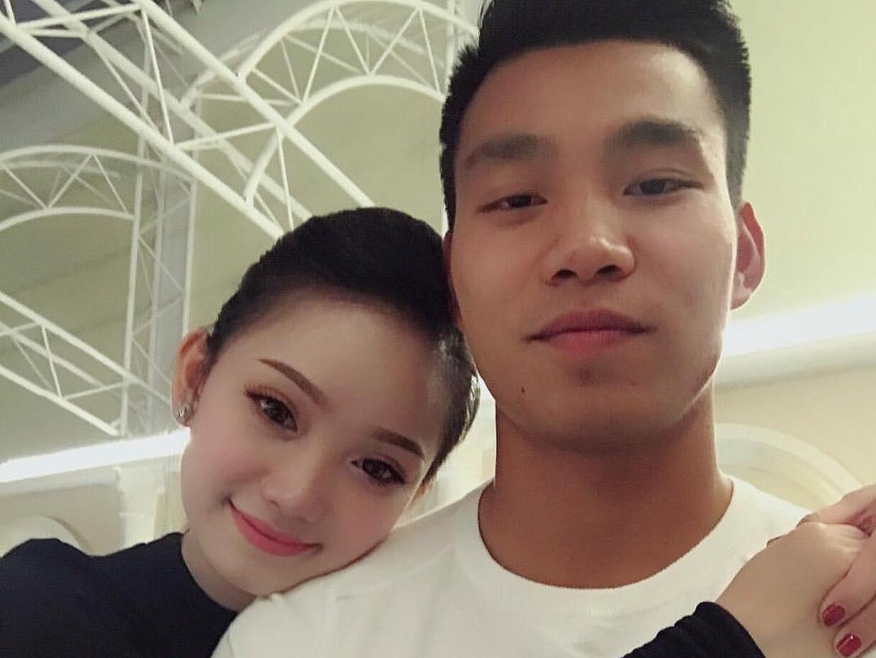 Ban gai xinh nhu hot girl cua cac cau thu U23 Viet Nam hinh anh