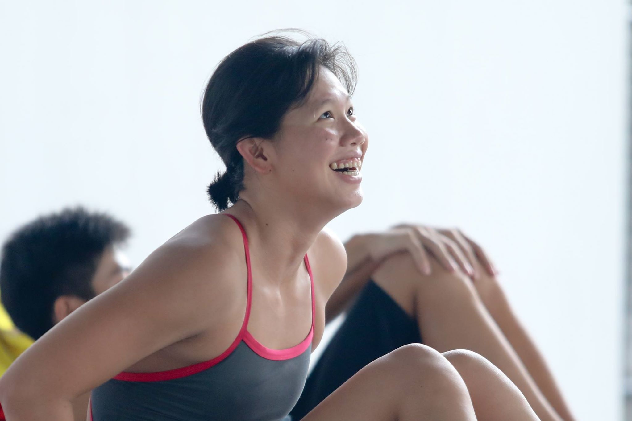 Anh Vien nhay chan sao sau buoi tap boi dau tien tai ASIAD hinh anh