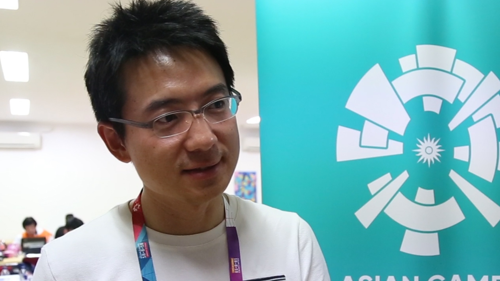 Phong vien Han Quoc khong dam khang dinh doi nha se thang hinh anh