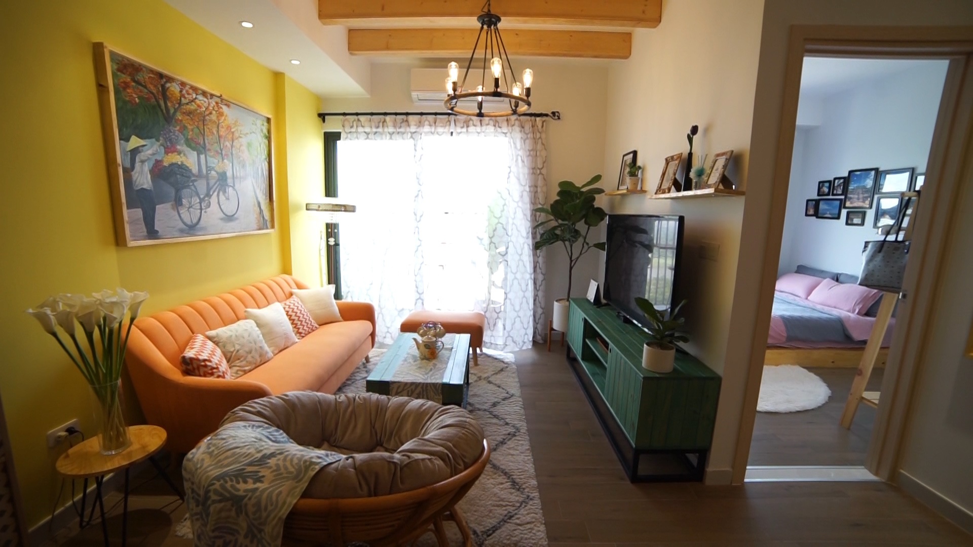 Can ho 50 m2 phong cach mien nhiet doi hinh anh