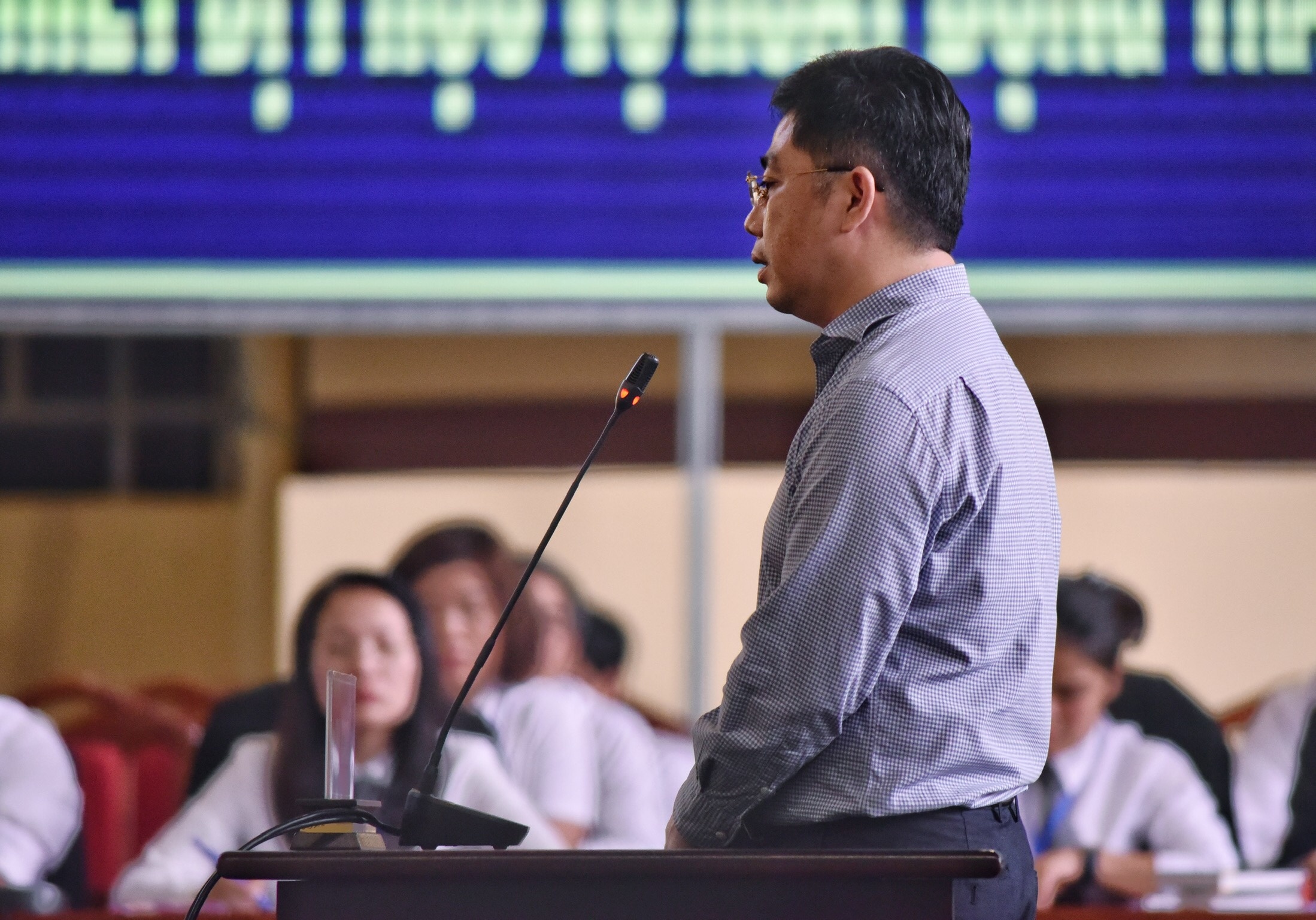 Nguyen Van Duong nho luat su bao chua giam nhe an tu hinh anh