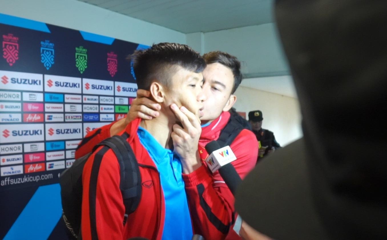 Van Lam hon ma Que Ngoc Hai sau chien thang hinh anh