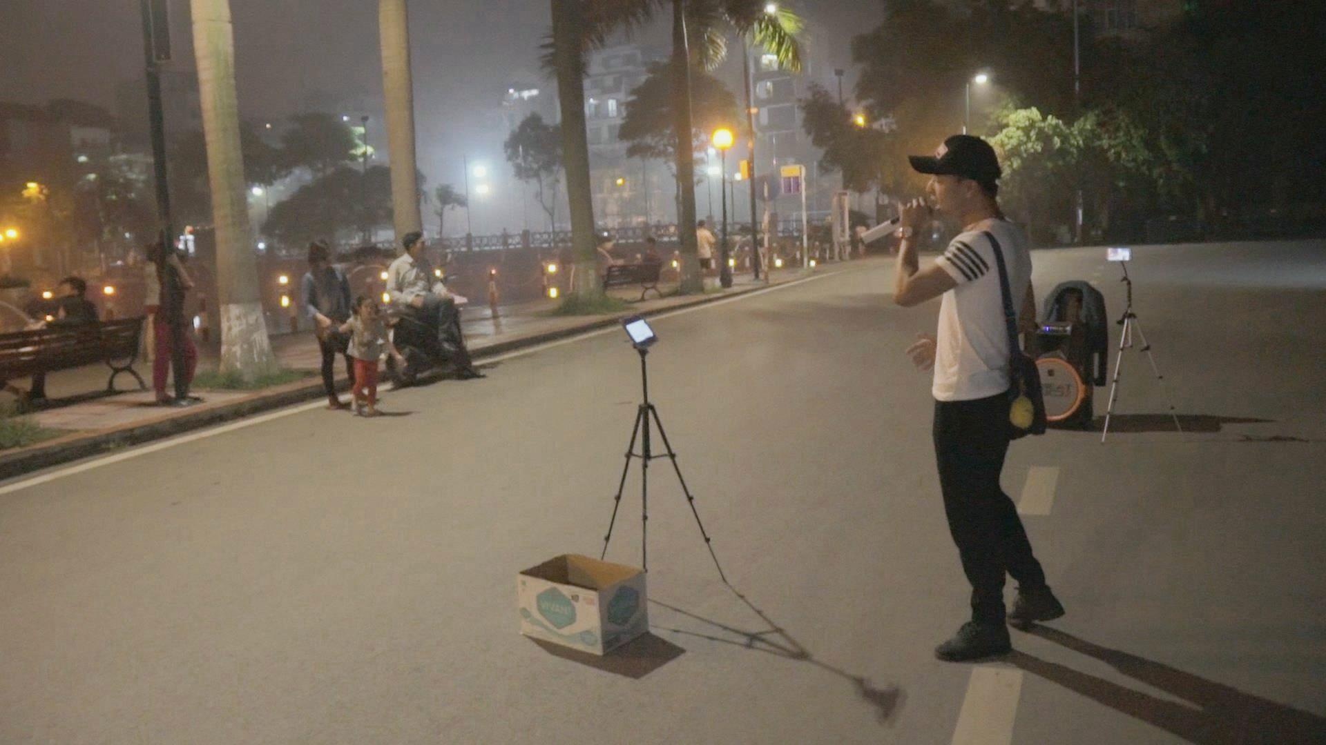 Pho di bo Trinh Cong Son vang nguoi sau mot nam hoat dong hinh anh