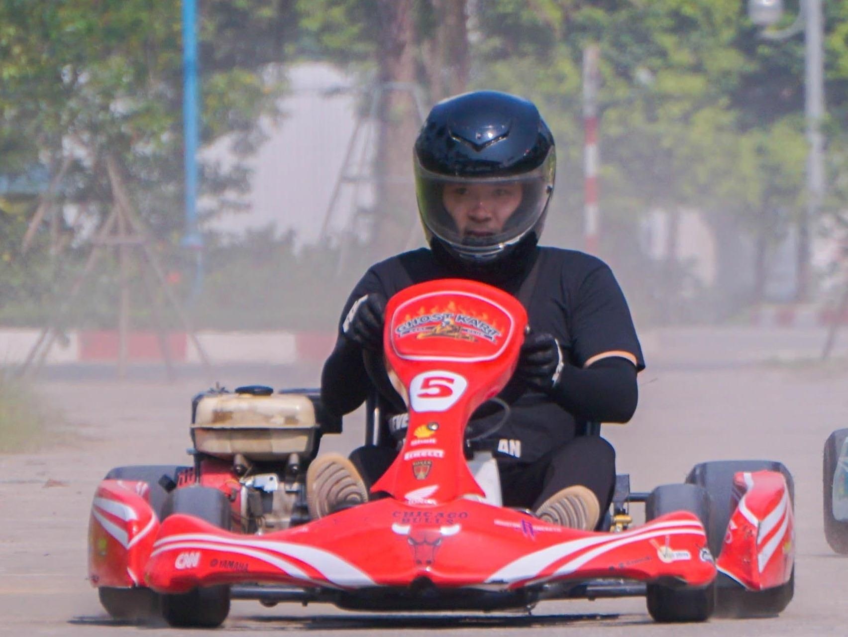 Trai nghiem dua Go-Kart gia 150.000 dong/luot tai Ha Noi hinh anh