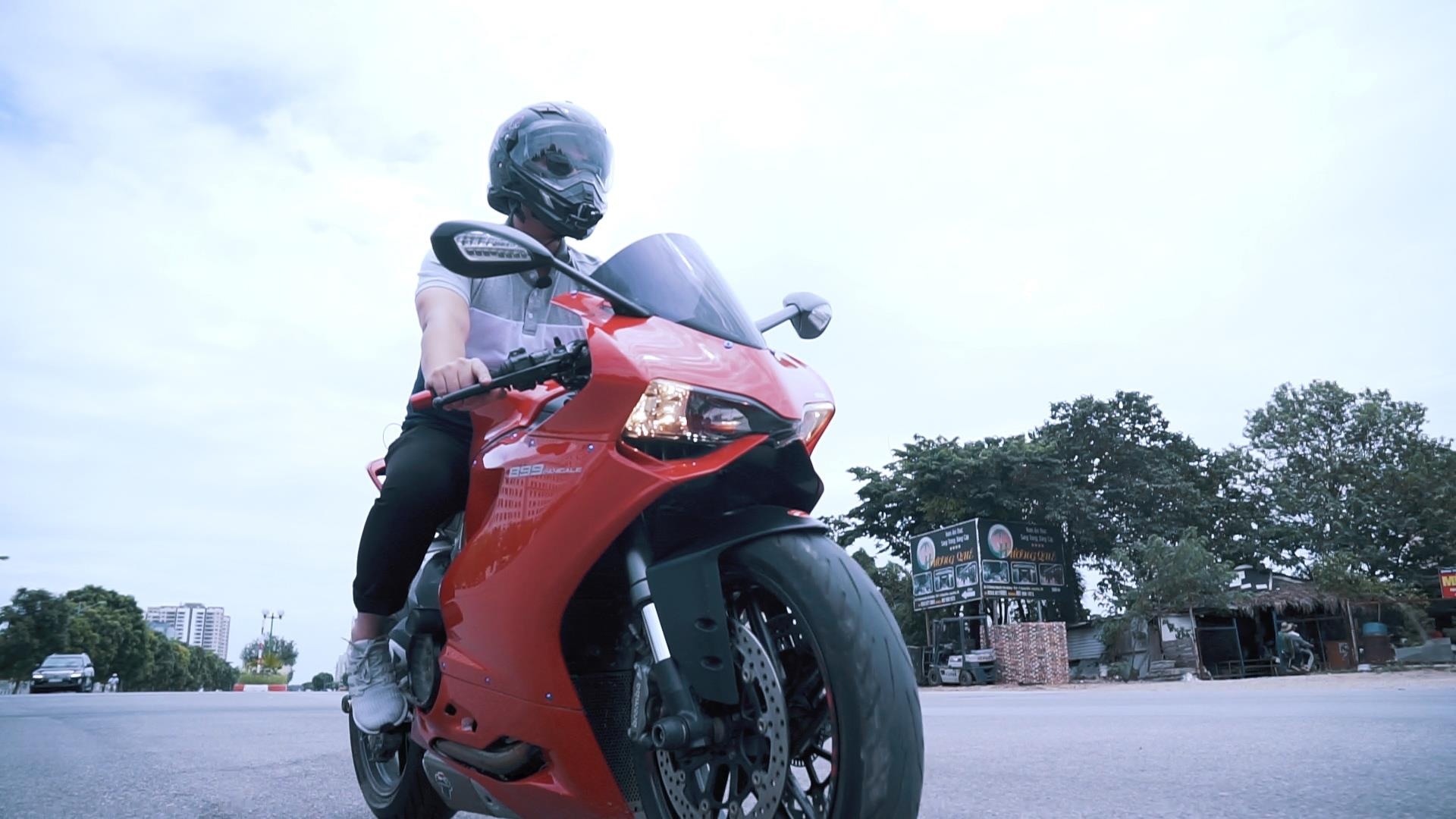 Trai nghiem Ducati Panigale 899 sau gan 30.000 km hinh anh