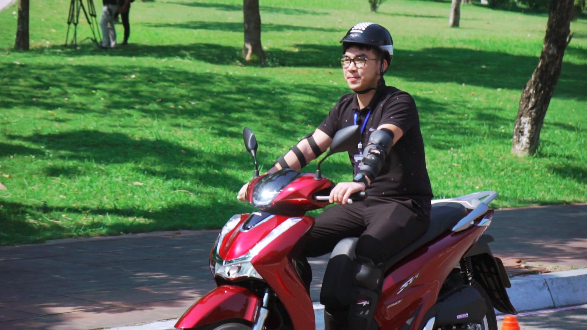 Trai nghiem nhanh cam giac lai tren Honda SH 150i 2020 hinh anh