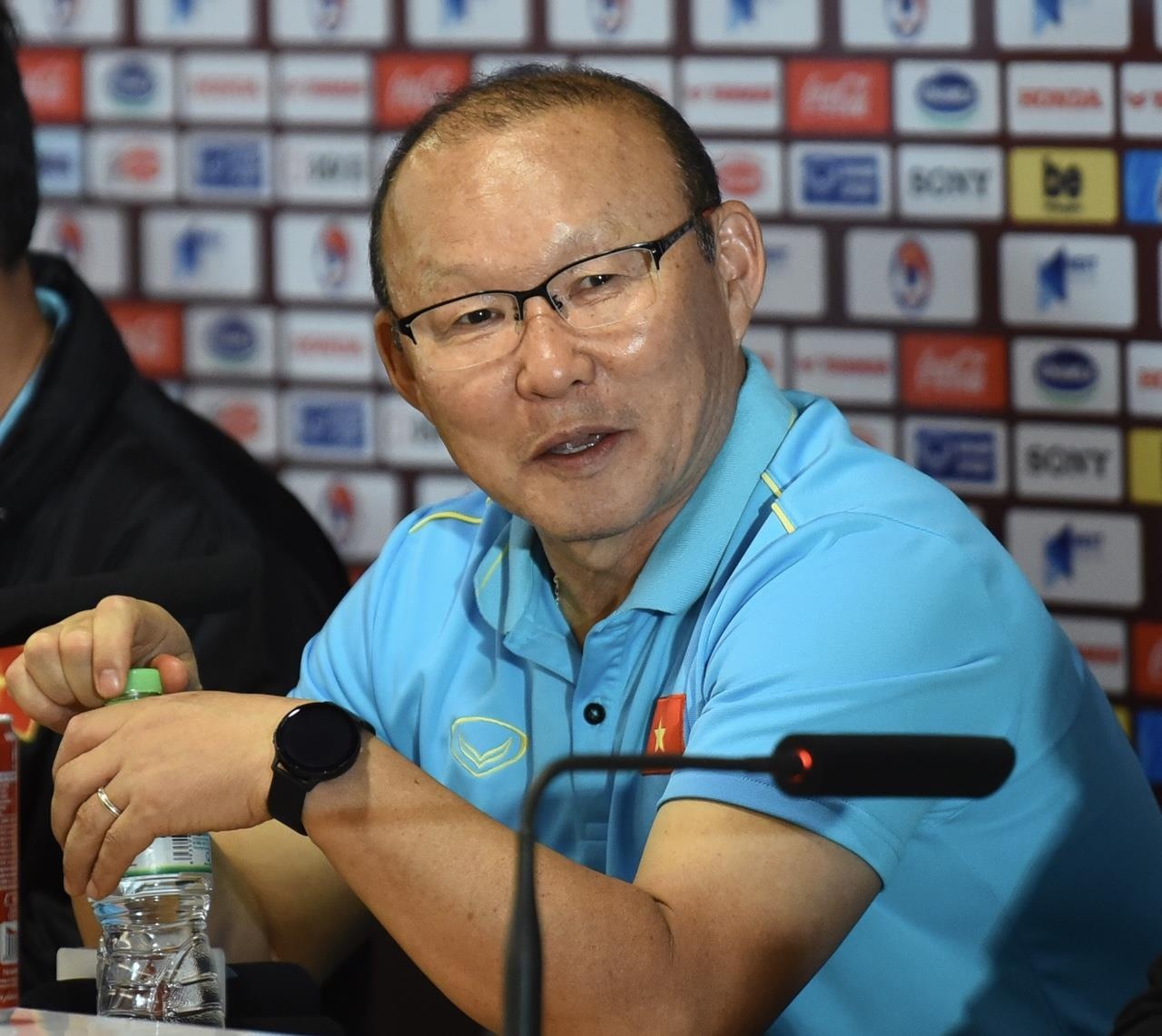 HLV Park Hang-seo: 'Toi khong hai long voi ket qua hoa' hinh anh