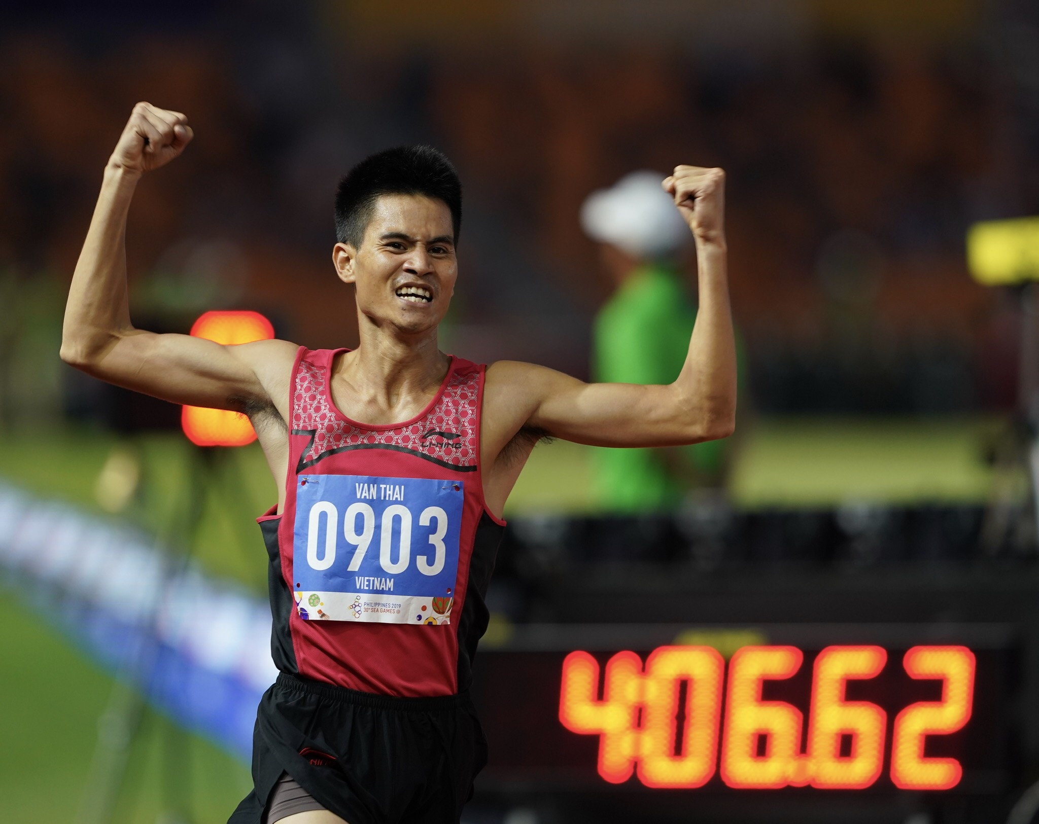 Van Thai: 'Truoc khi thi em rat ap luc va cang thang' hinh anh