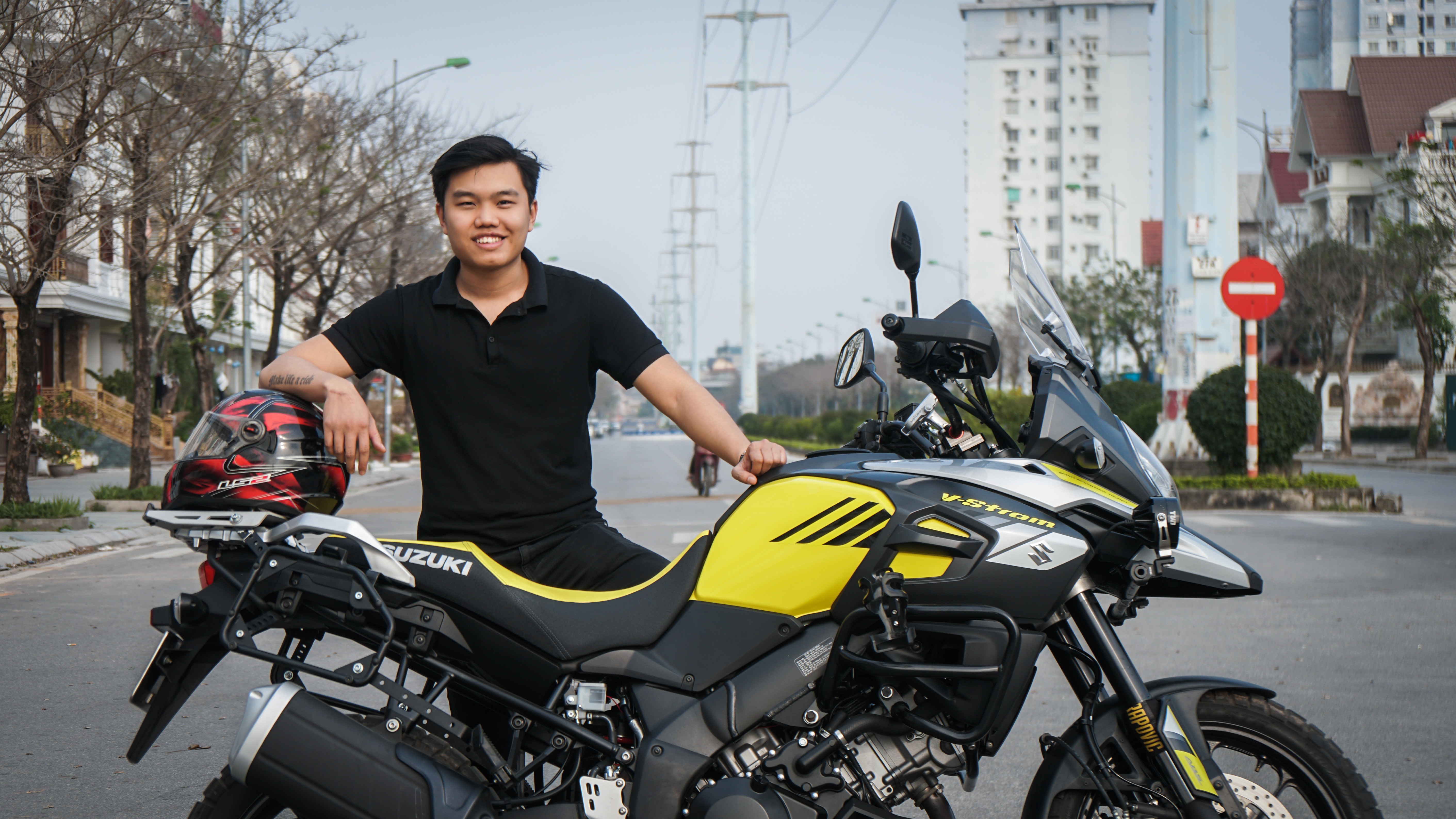 Danh gia Suzuki V-Strom 1000 - xe la, gia gan 450 trieu hinh anh