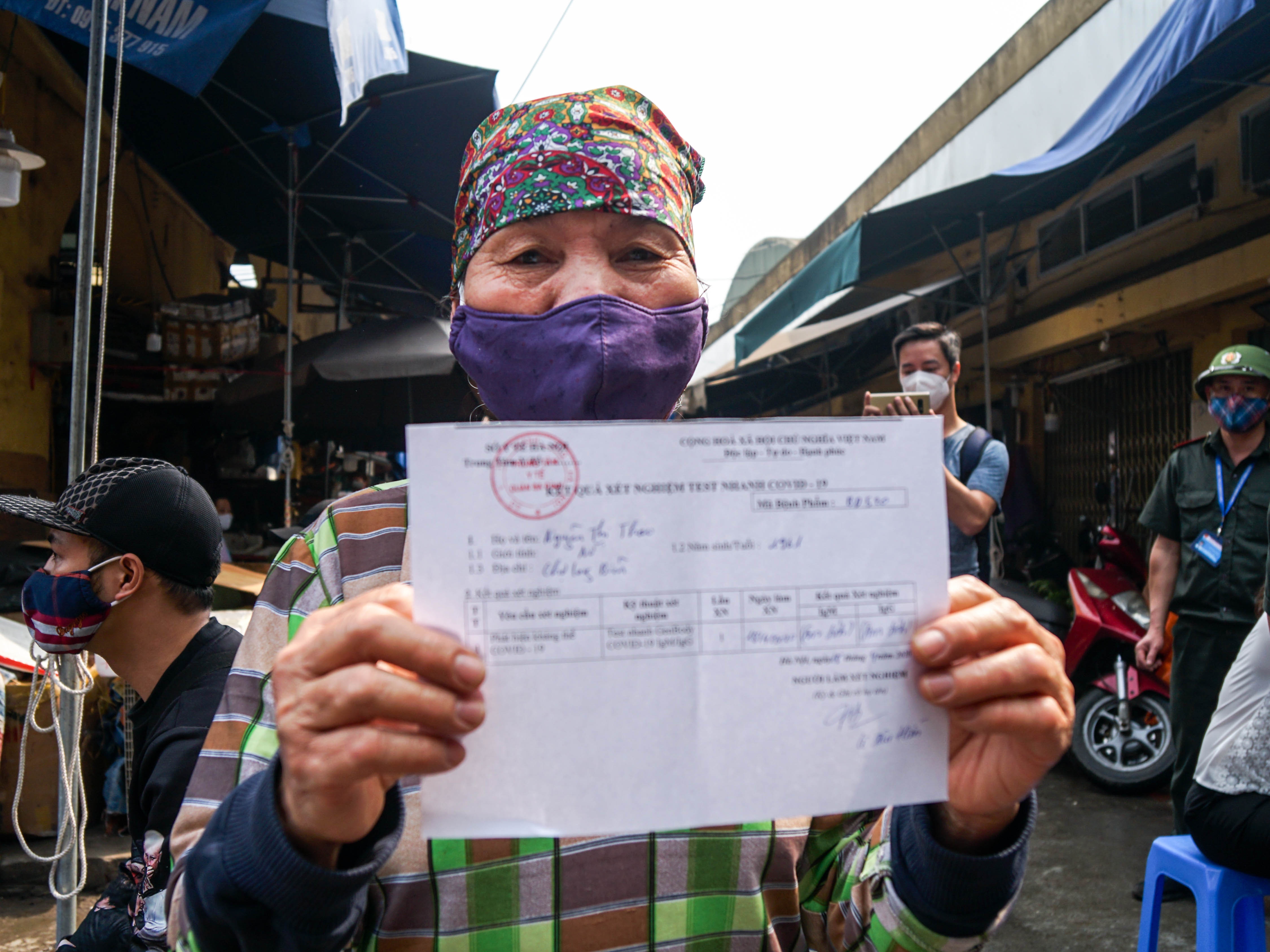 'Xet nghiem am tinh roi toi se goi dien cho cac con do lo' hinh anh