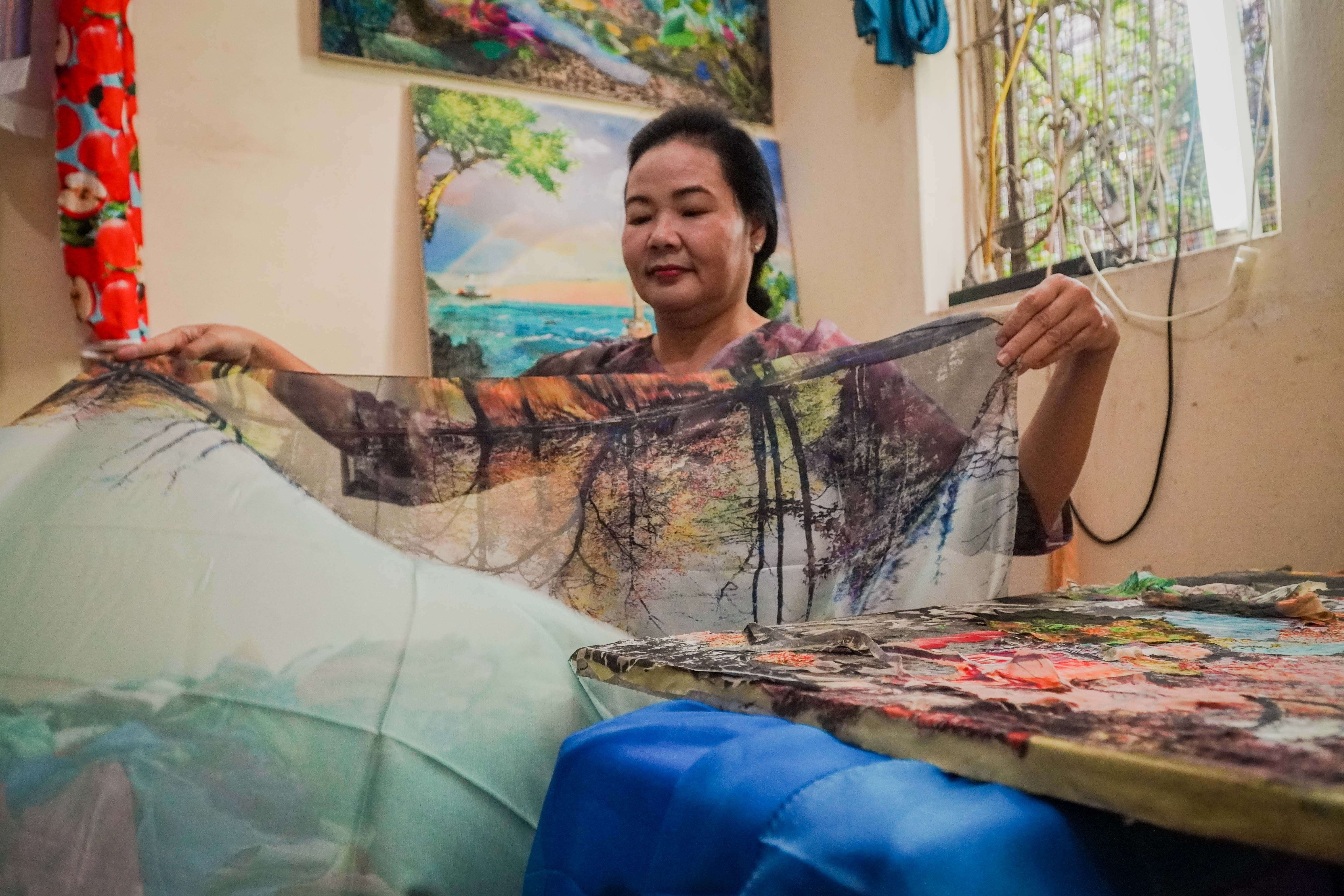 Bien vai vun thanh tac pham nghe thuat co gia hang nghin USD hinh anh