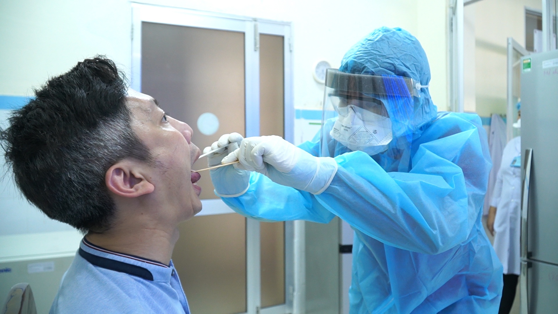 Quy trinh lay mau xet nghiem nCoV bang phuong phap rRT-PCR hinh anh