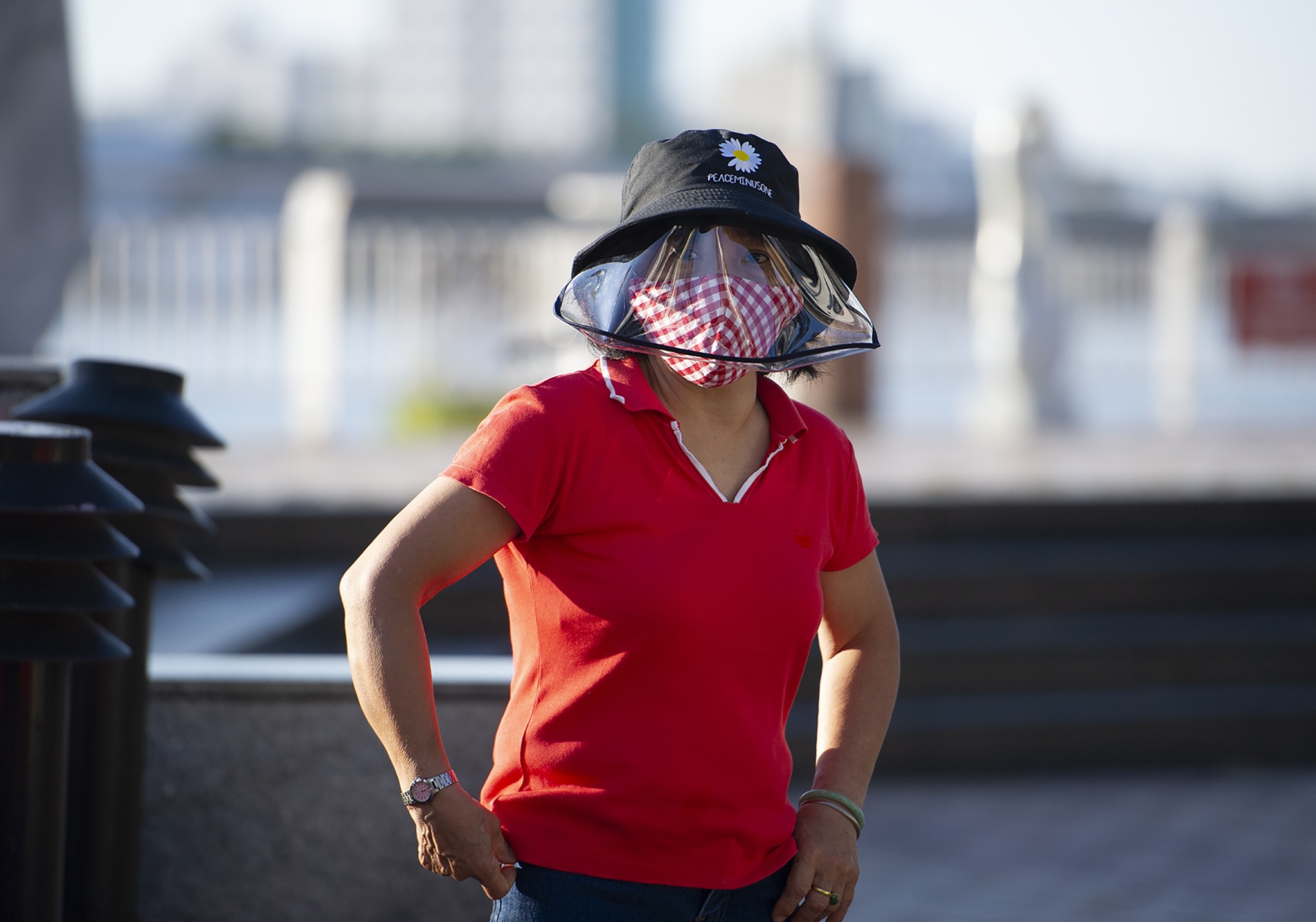 Nguoi Da Nang hao hung voi thong tin noi long cach ly hinh anh