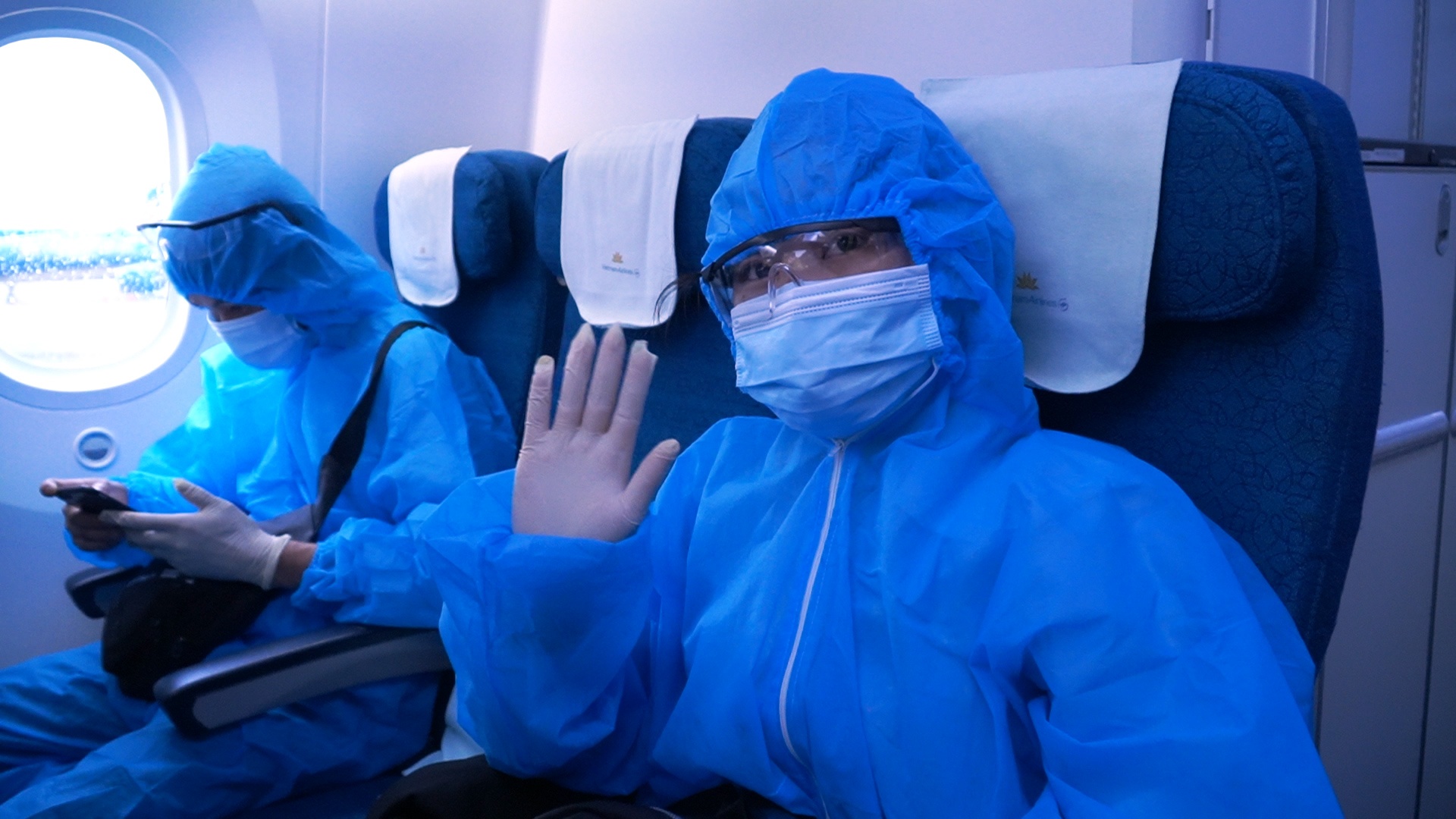 Chuyen bay thuong mai quoc te dau tien sau dich Covid-19 hinh anh