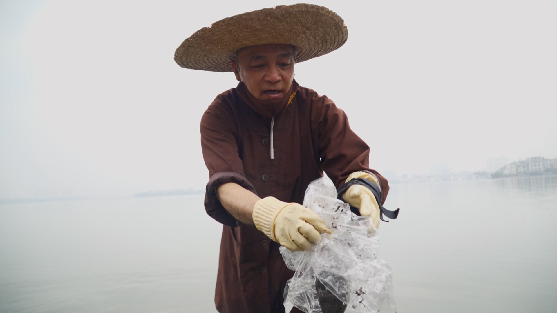 Su thay loi ho giup dan tha ca hinh anh