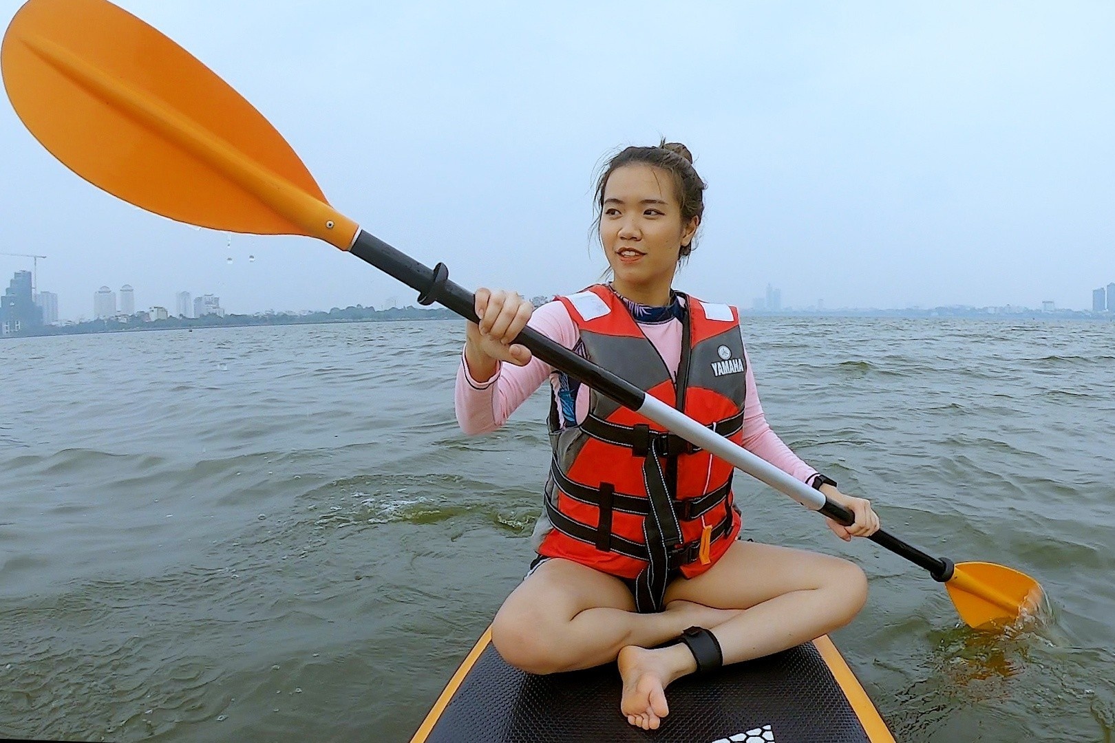 'Toi di cheo thuyen SUP o ho Tay' hinh anh