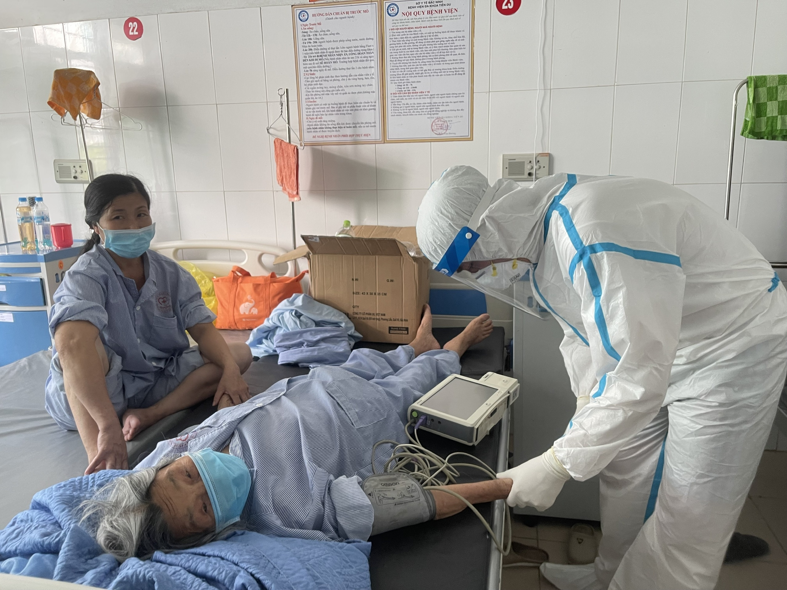 Ben trong noi dieu tri 181 benh nhan Covid-19 tai Bac Ninh hinh anh