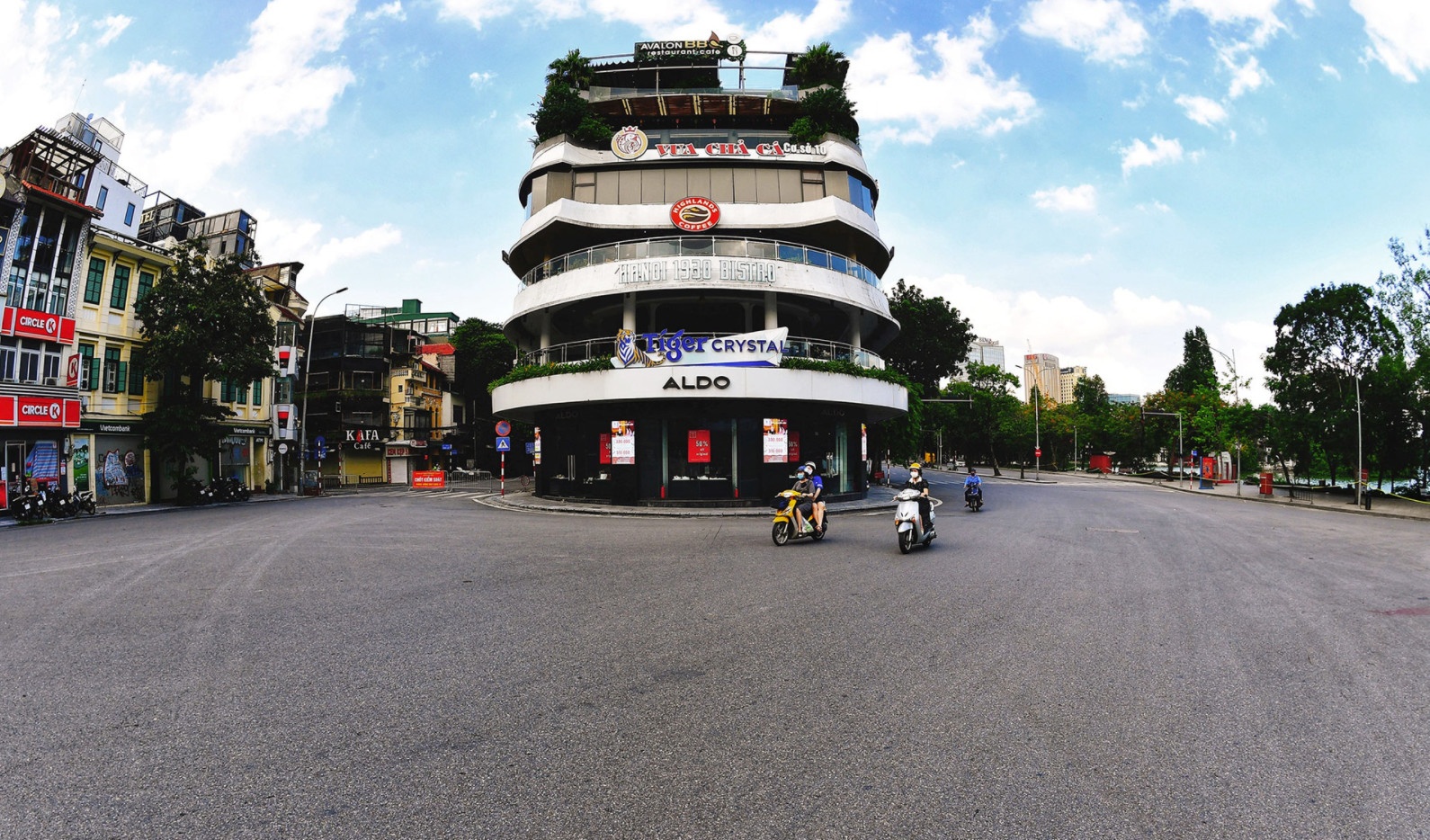 Mot vong Ha Noi trong ngay Quoc khanh dac biet hinh anh