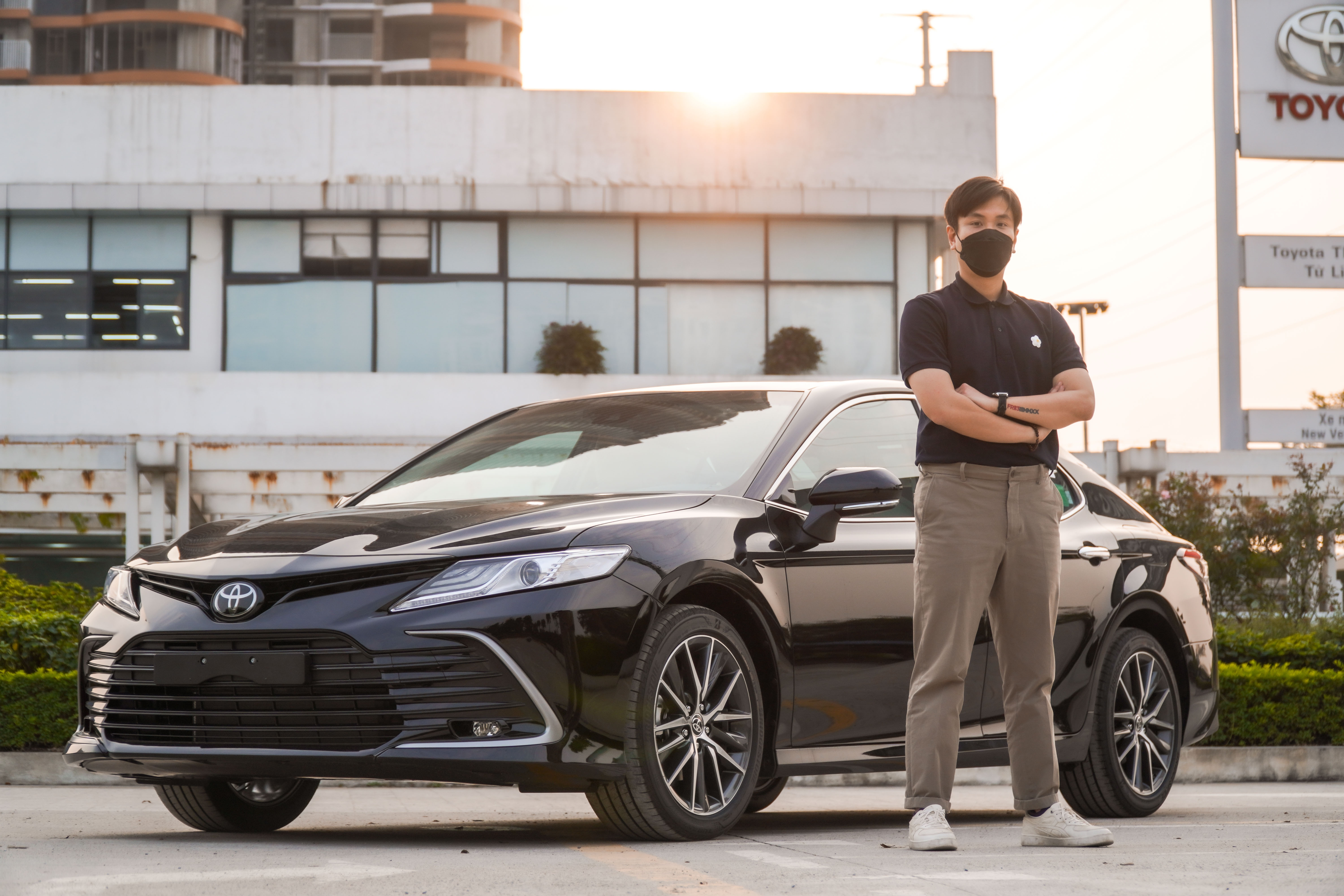 Toyota Camry 2.0Q lieu co phai phien ban 2022 dang mua nhat? hinh anh