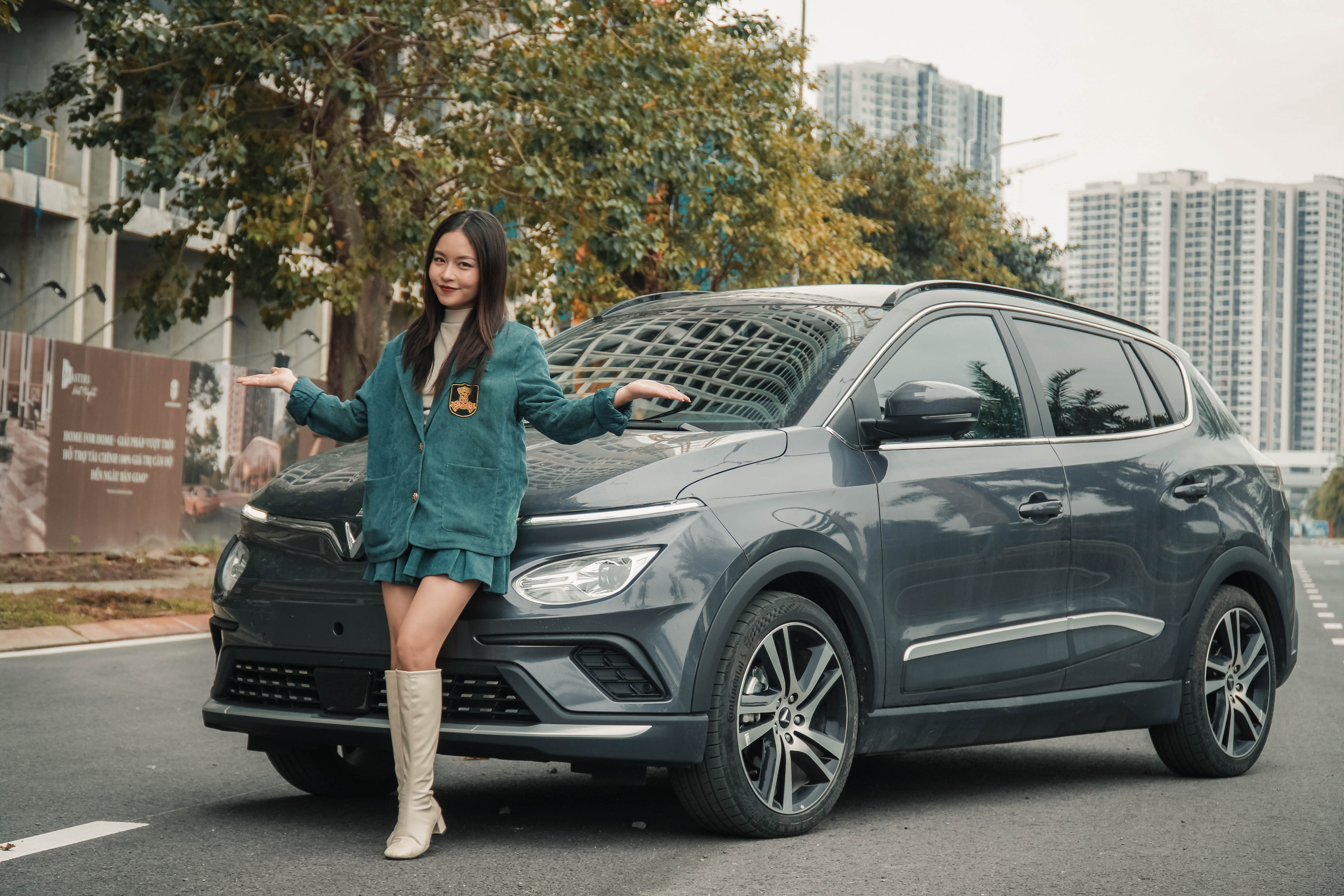 Oto dien VinFast VF e34 hon kem gi xe xang cung tam gia? hinh anh