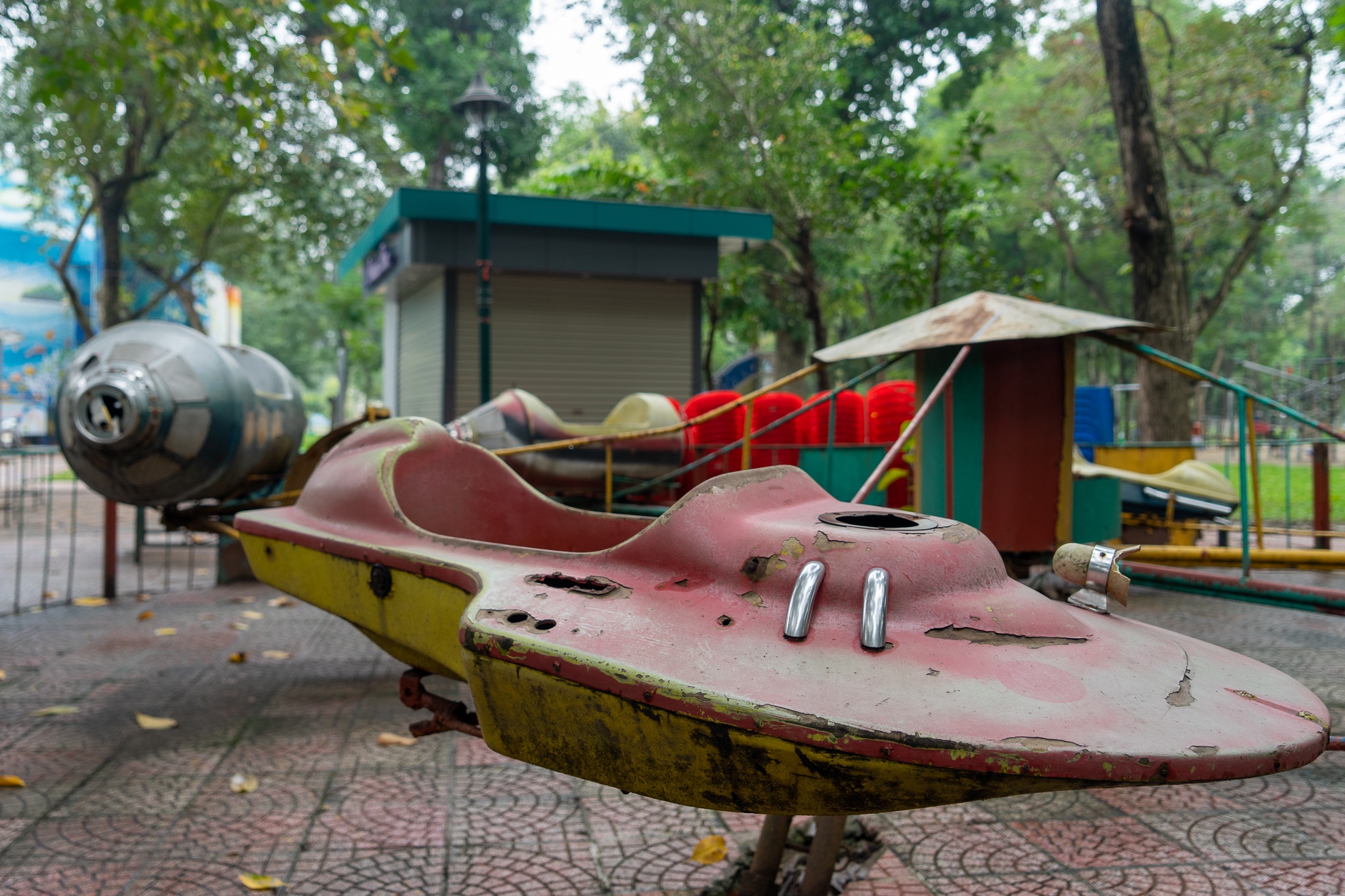 Ly do cong vien Thong Nhat kem thu hut nguoi dan hinh anh