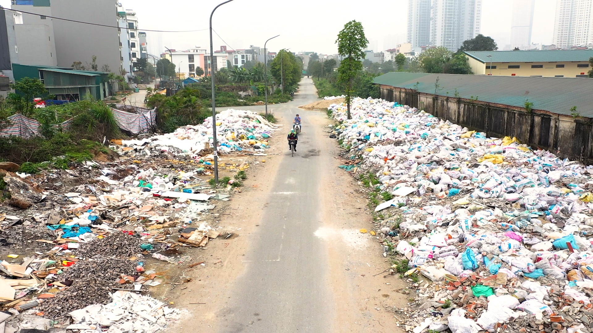 Phe thai xay dung chat dong, phu kin duong dan sinh hinh anh