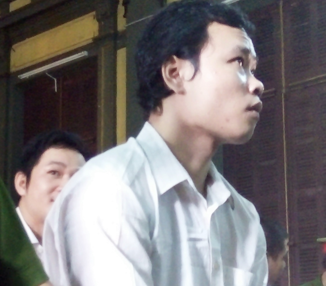 Đánh nhau trên tàu cá ảnh 1 Danh nhau tren tau ca anh 1