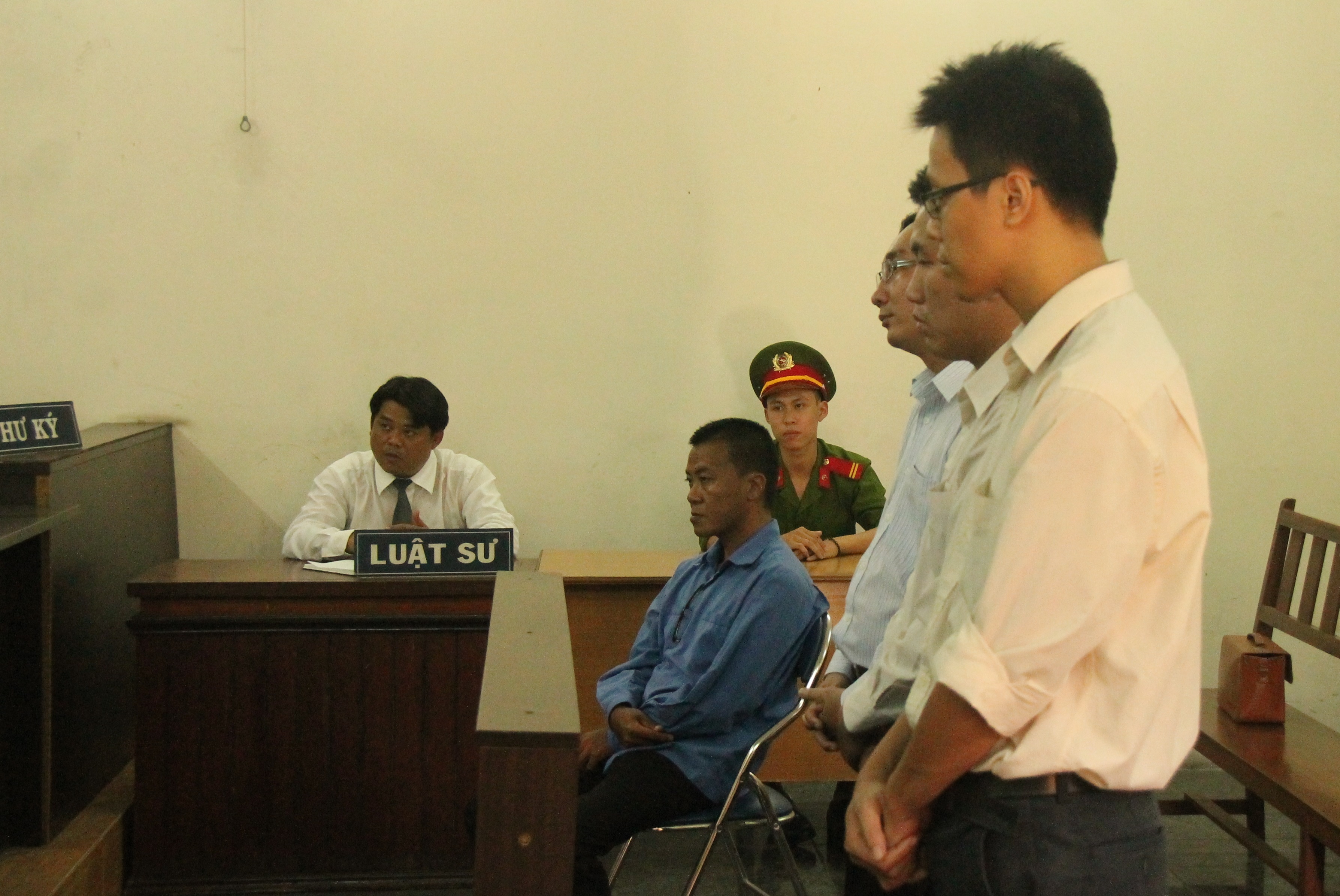 Ke lua hon 400 ty cua ngan hang linh an chung than hinh anh