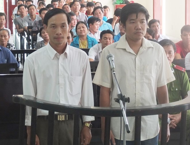 Hoan phien toa xu cuu cong an dung nhuc hinh lam chet nguoi hinh anh