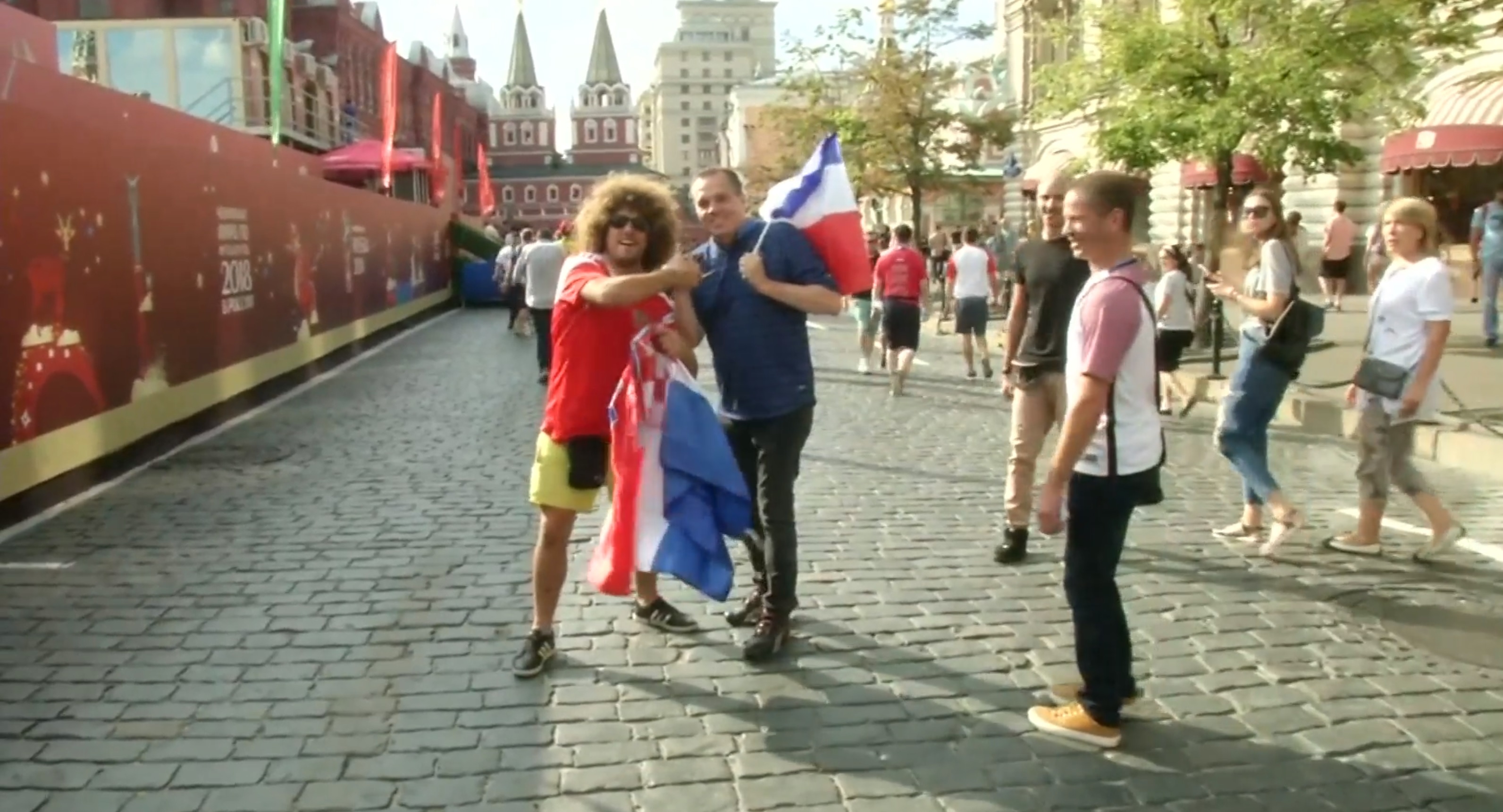 CDV Phap va Croatia dem nguoc cho tran chung ket hinh anh