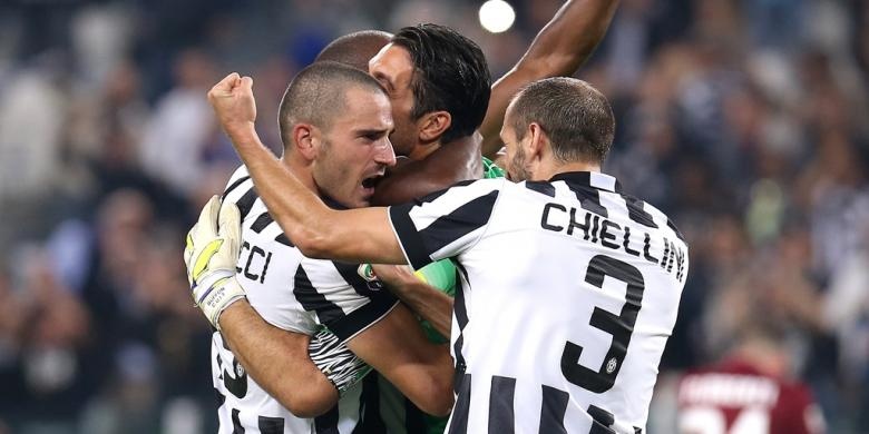 Lich su vay goi Juventus tai Champions League hinh anh