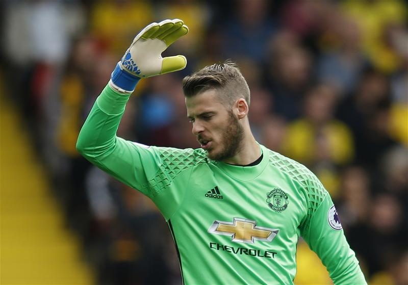De Gea khong con co hoi choi bong o Old Trafford? hinh anh